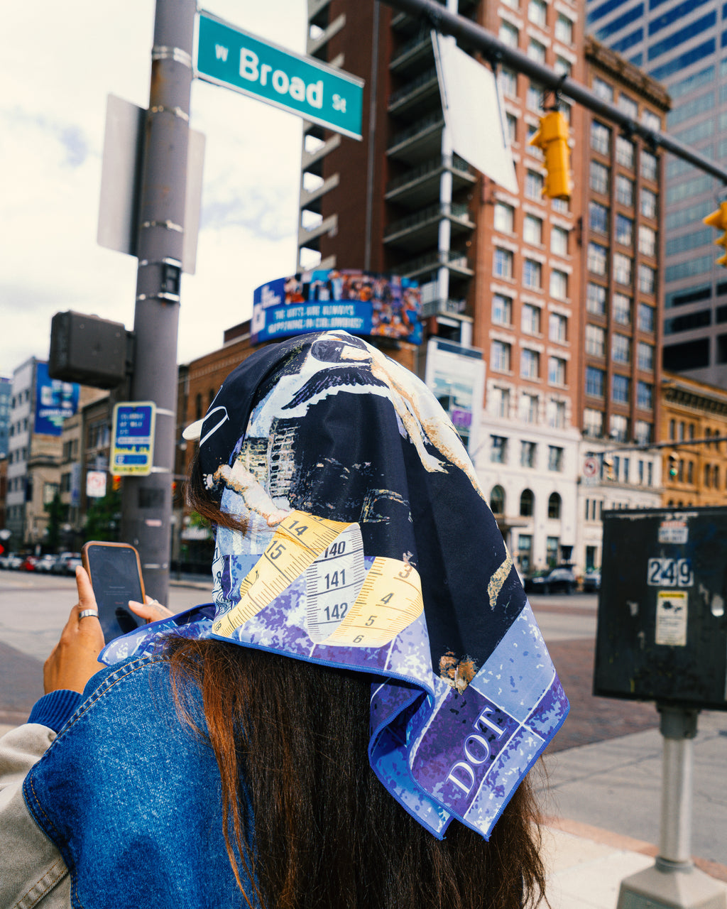 DOTWORLD SCARF